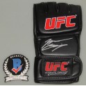 Nate Diaz Hand Signed UFC Glove  + Beckett COA 'BUY AUTHENTIC'