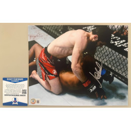 Islam Makhachev  UFC Hand Signed 8'x10' Photo  + Beckett COA