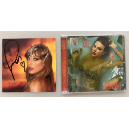 TAYLOR SWIFT Hand Signed CD 'Life Of A Showgirl' C + Beckett COA