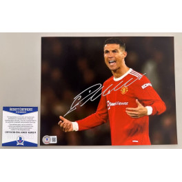 Cristiano Ronaldo Hand Signed  8" x 10" Photo 2 Manchester United + Beckett Coa