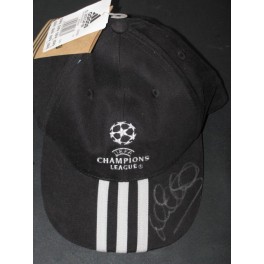 Michael Owen Hand Signed Champions League Cap + Proof Michael Owen Hand Signed Champions League Cap + Proof