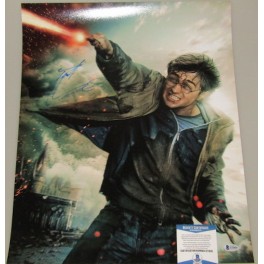 Daniel Radcliffe 'Harry Potter' Hand Signed 16" x 20" Colour Photo 2 + PSA/ Beckett COA Daniel Radcliffe 'Harry Potter' Hand Signed 16" x 20" Colour Photo 2 + PSA/ Beckett COA